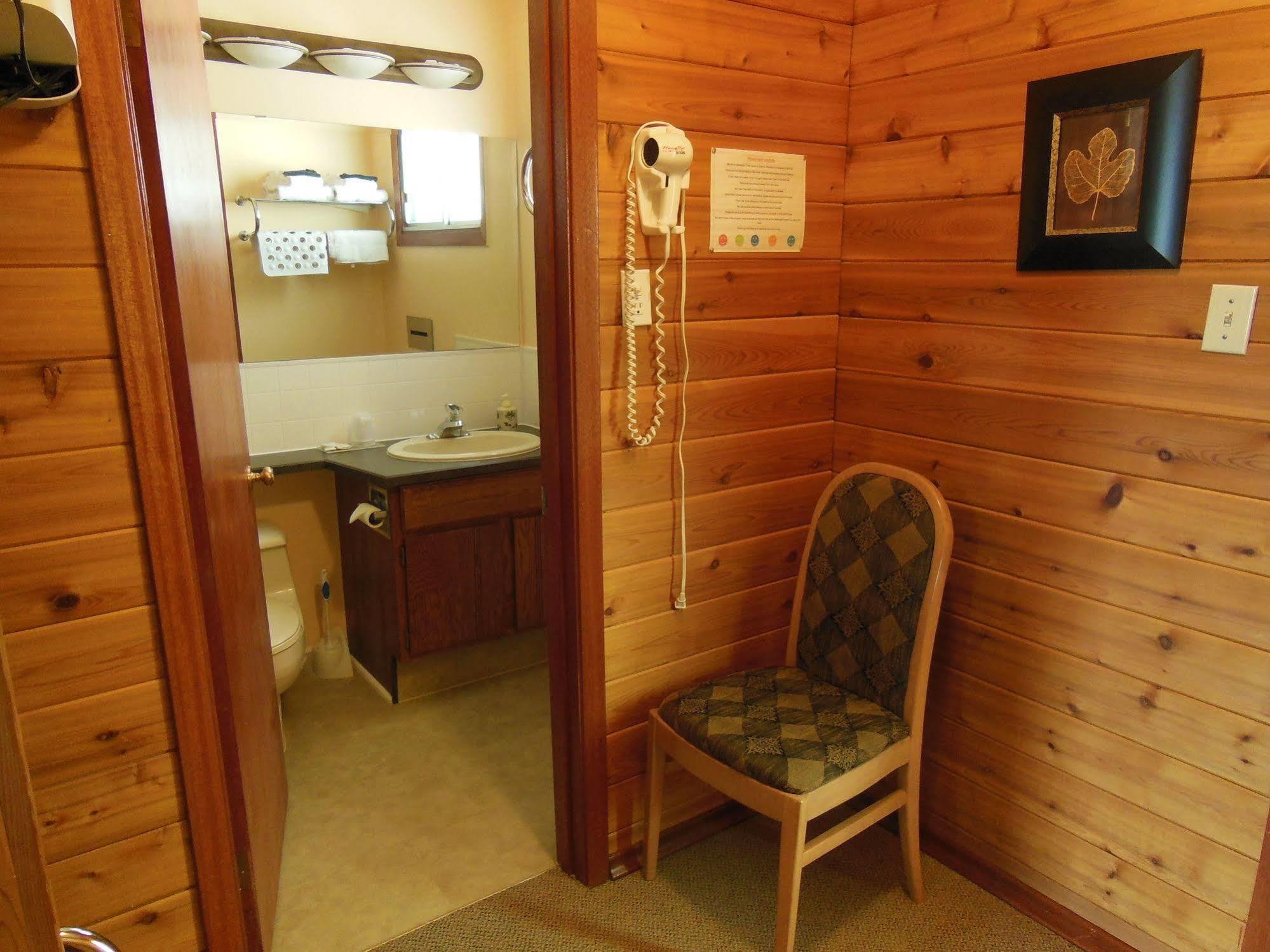 Motel Bo Radium เรเดียมฮอตสปริงส์ ภายนอก รูปภาพ